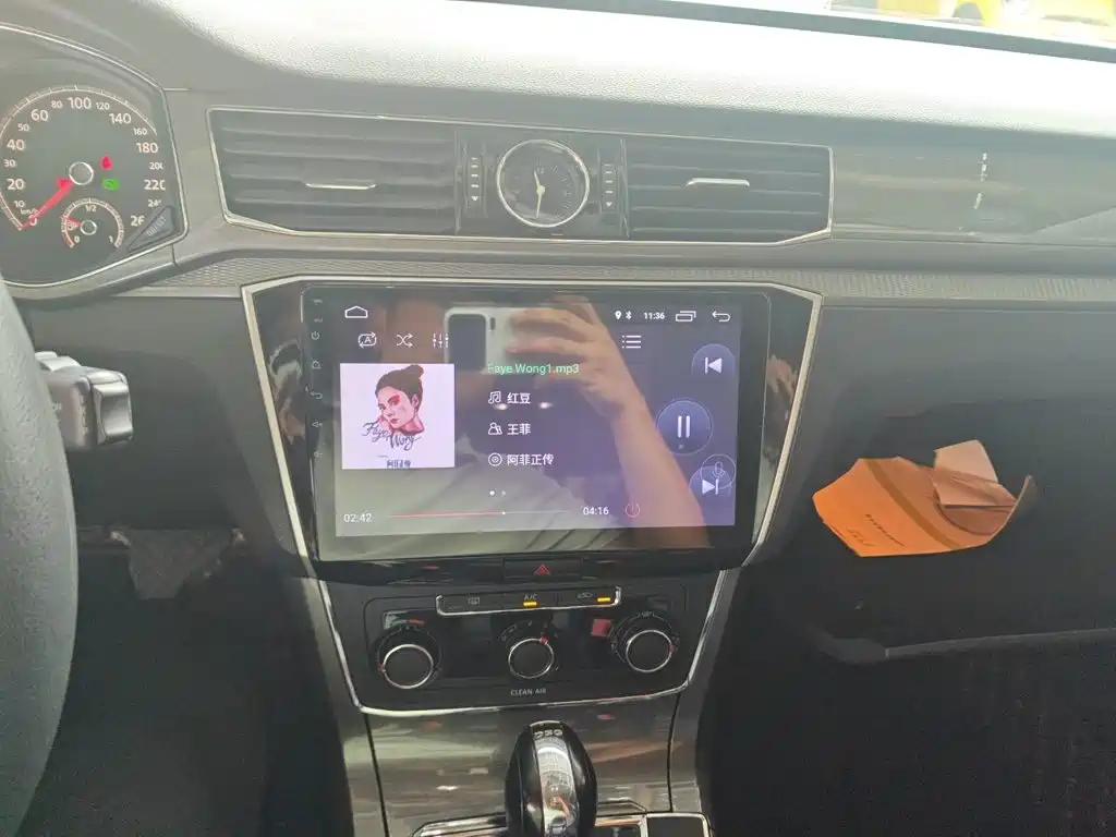 Volkswagen Passat — миниатюра 14