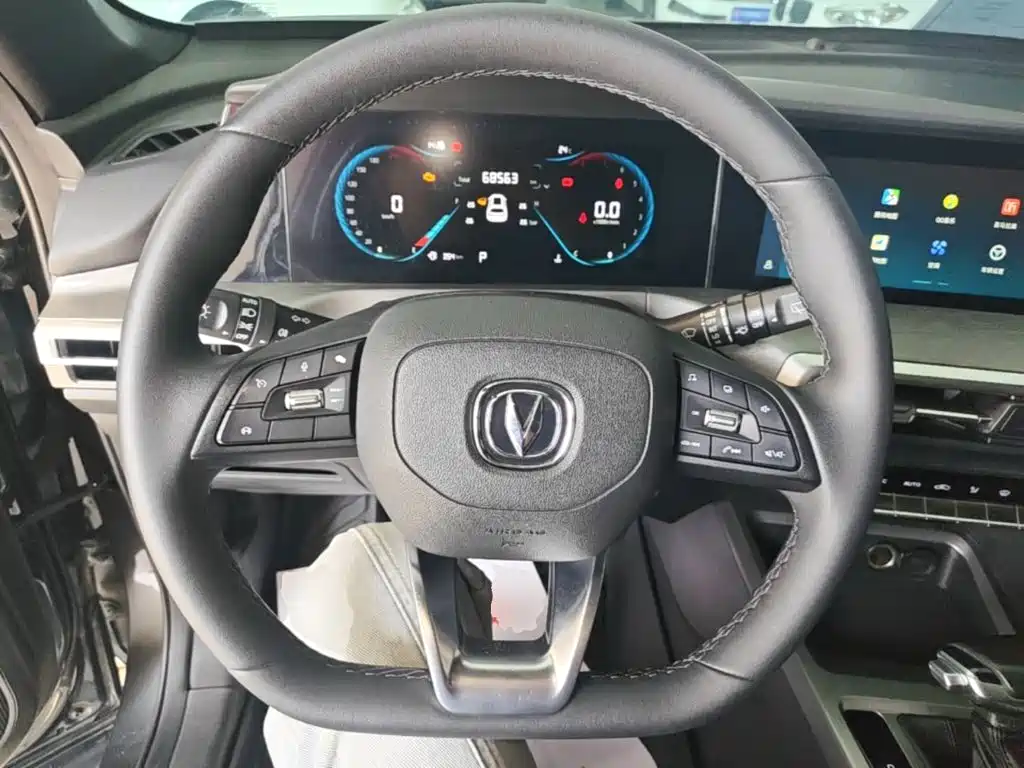 Changan CS35PLUS — миниатюра 11