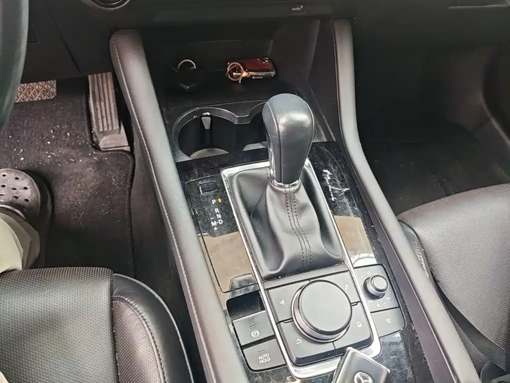 Mazda 3 Axela — миниатюра 14
