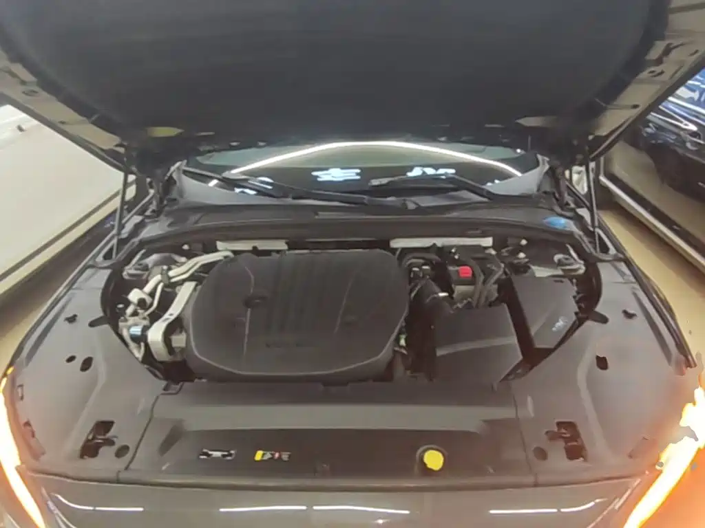 Volvo S90 — миниатюра 20