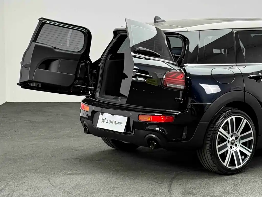 MINI Mini Clubman — миниатюра 15