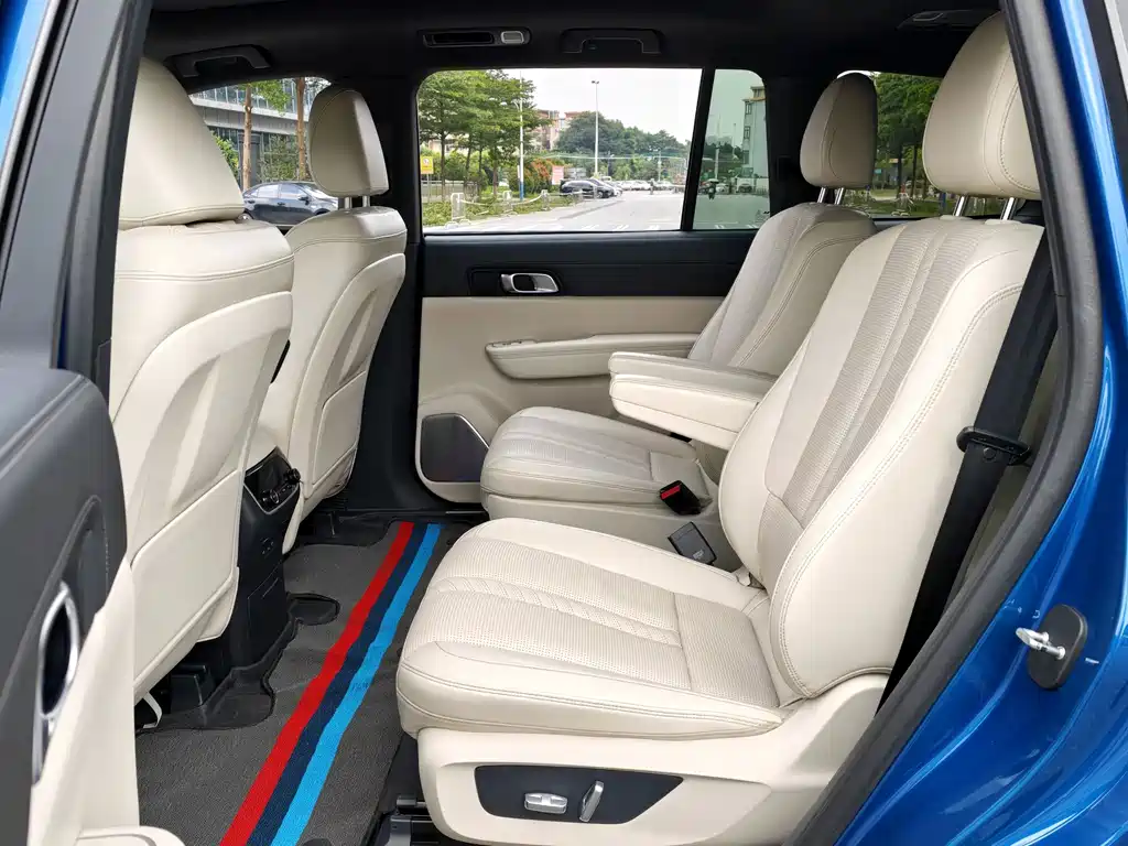 Li Auto Li ONE — миниатюра 7