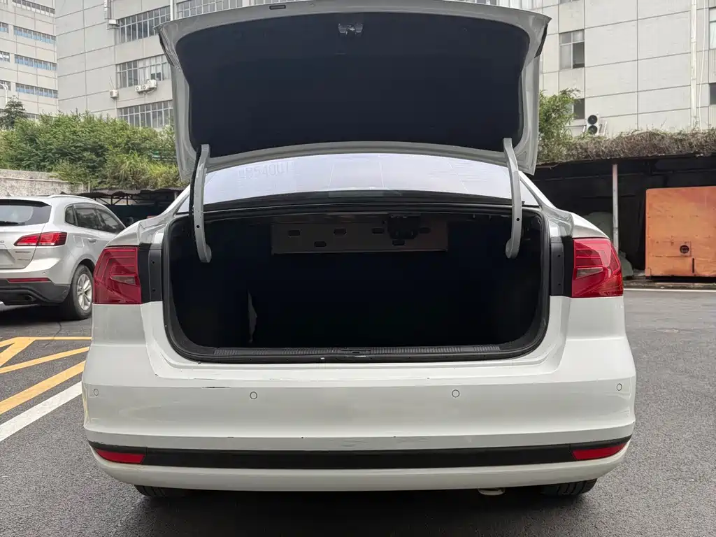 Volkswagen Bora Bora · Legend 1.5L Auto Fashion Type China VI, фото 12
