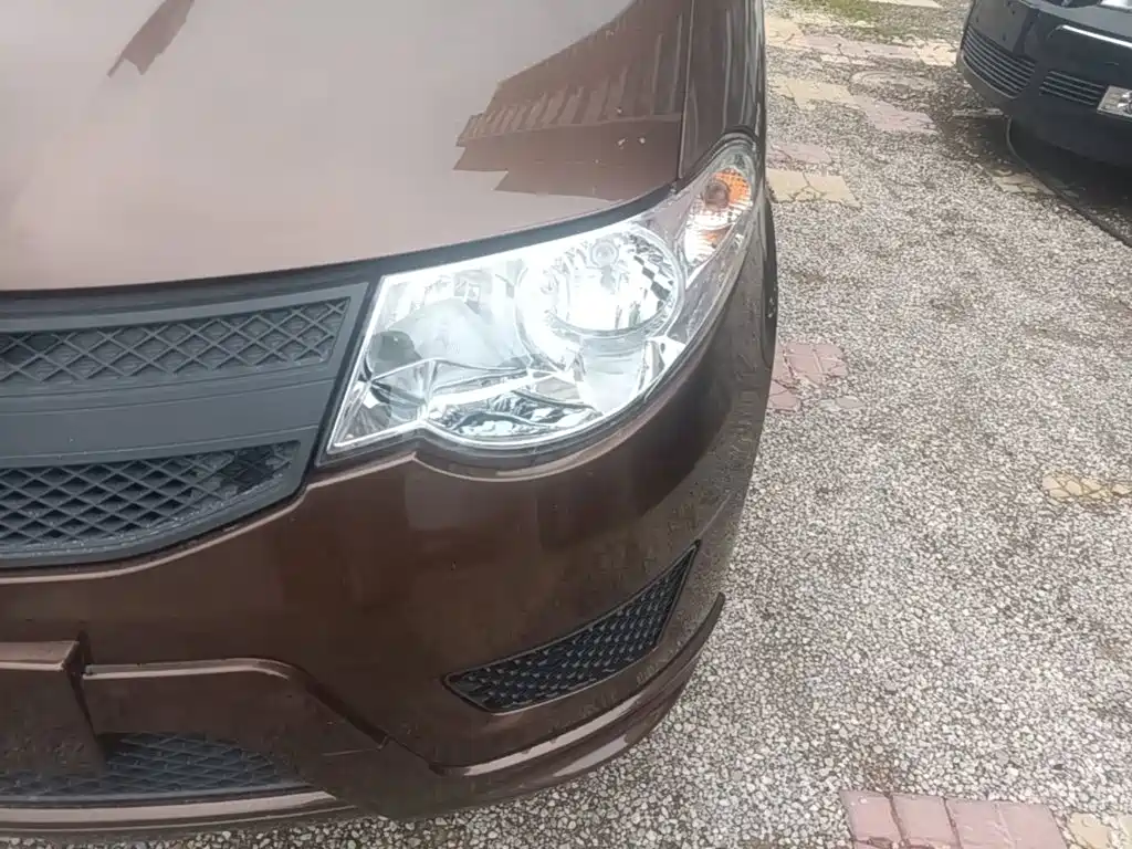 Wuling Hongguang — миниатюра 24