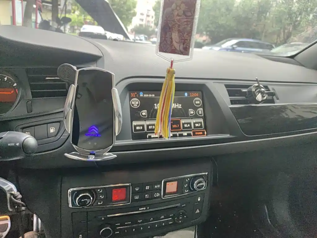 Citroen C5 — миниатюра 10