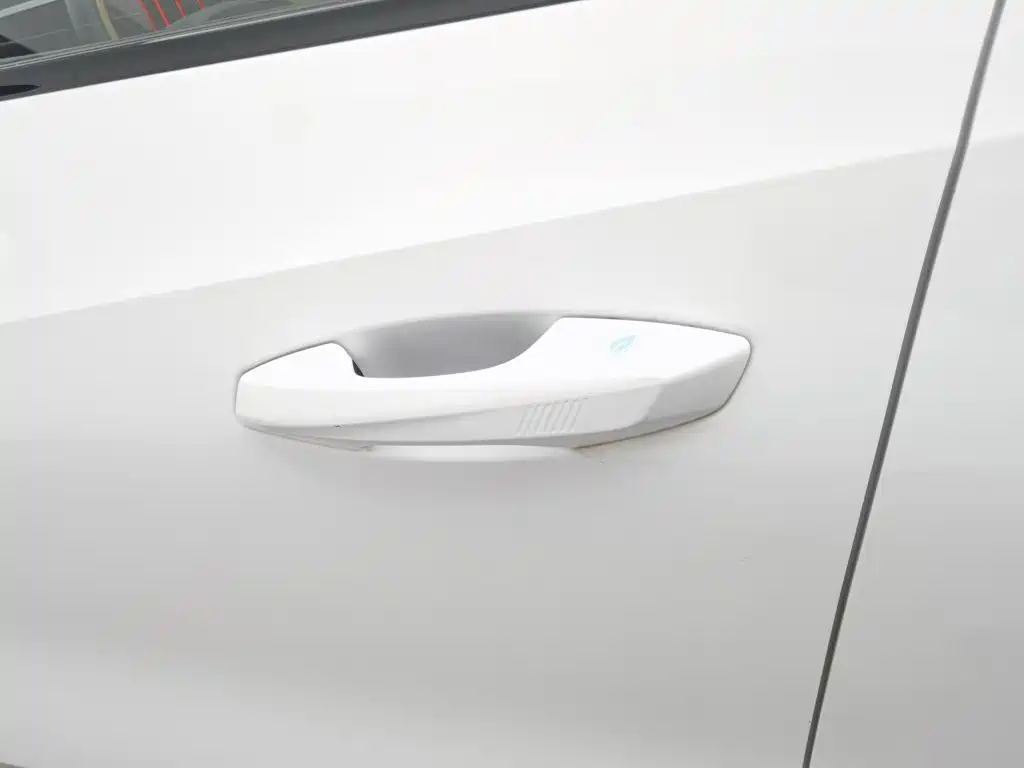 Geely Boyue L — миниатюра 18