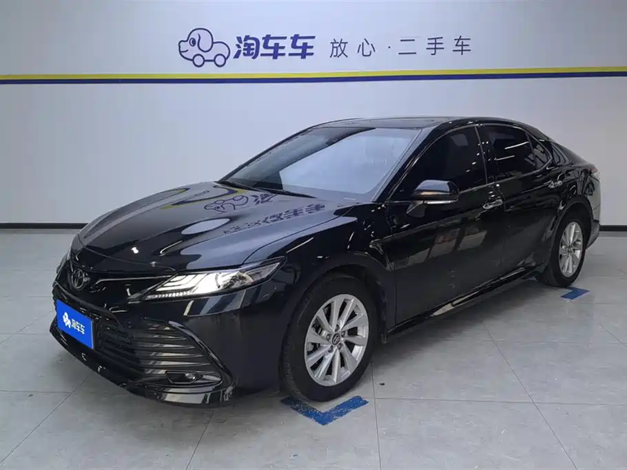 Toyota Camry 2022