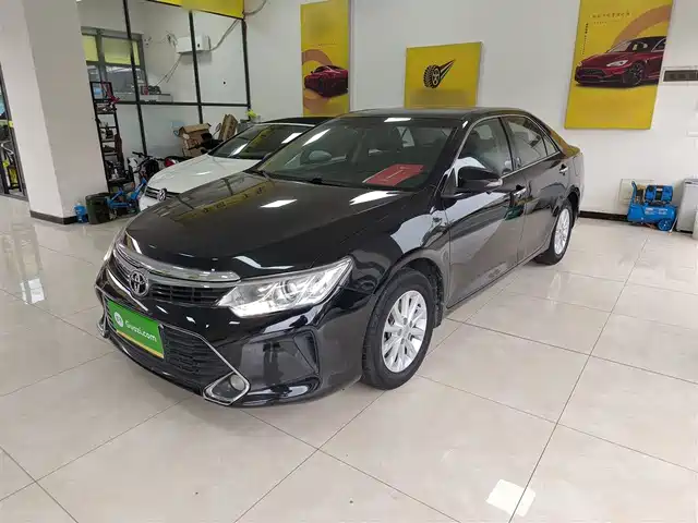 TOYOTA CAMRY 2017
