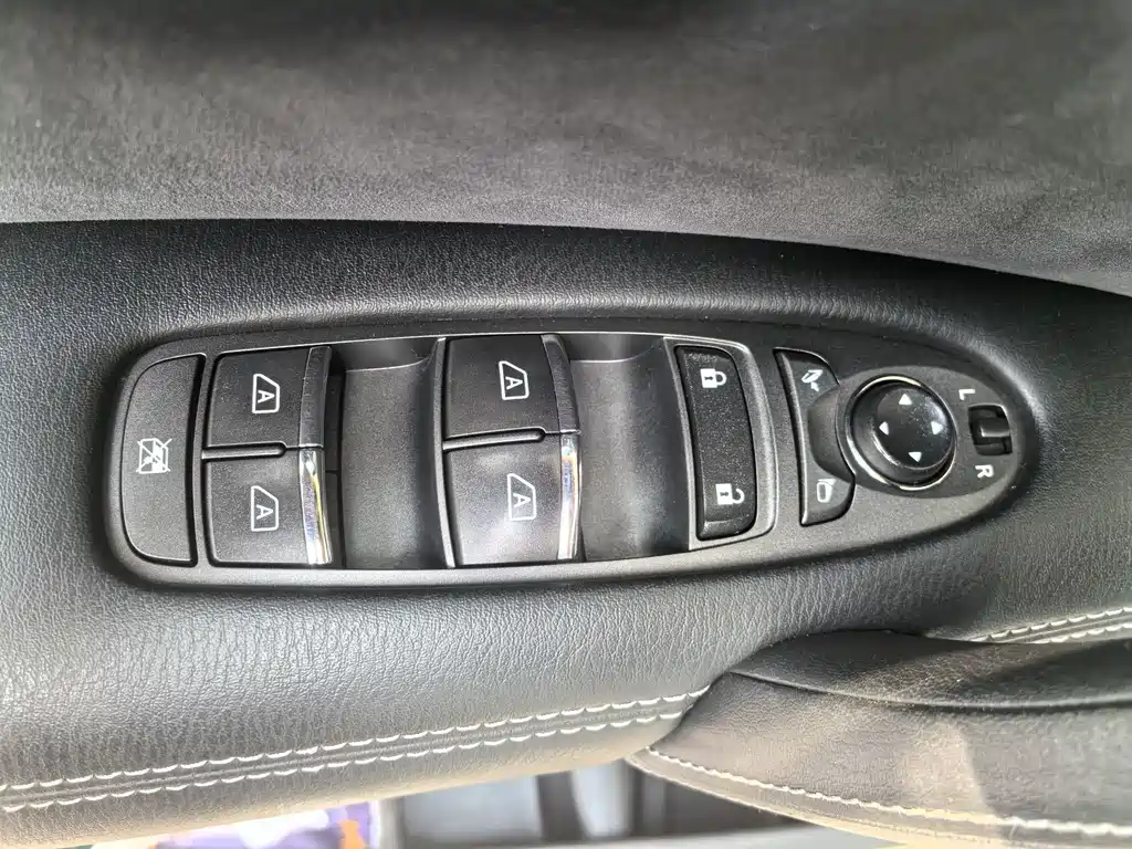Nissan Patrol 2017 4.0L