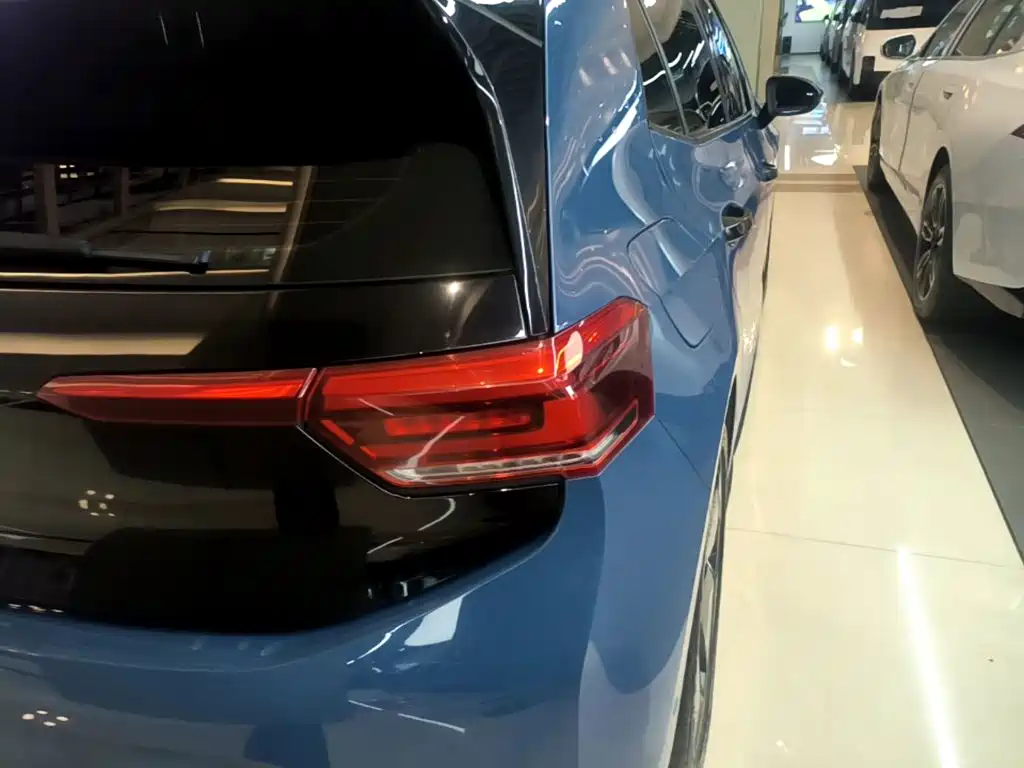 Volkswagen ID.3 — миниатюра 8