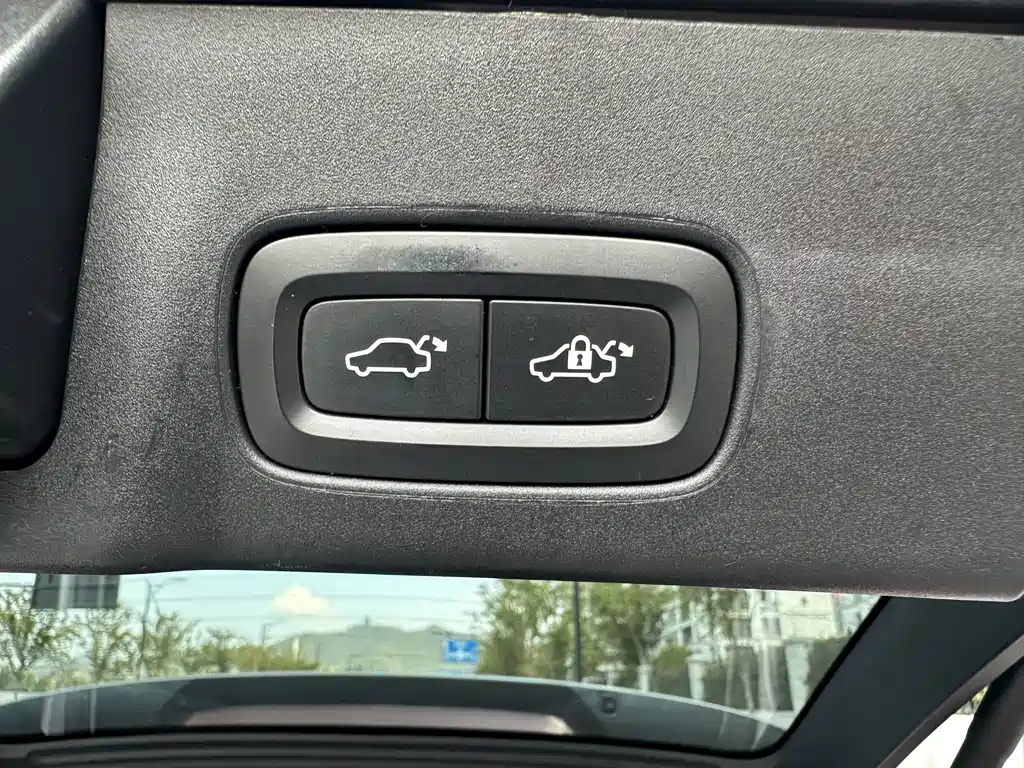 Volvo V90 — миниатюра 25