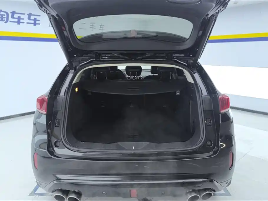 WEI PAI WEI BRAND VV7