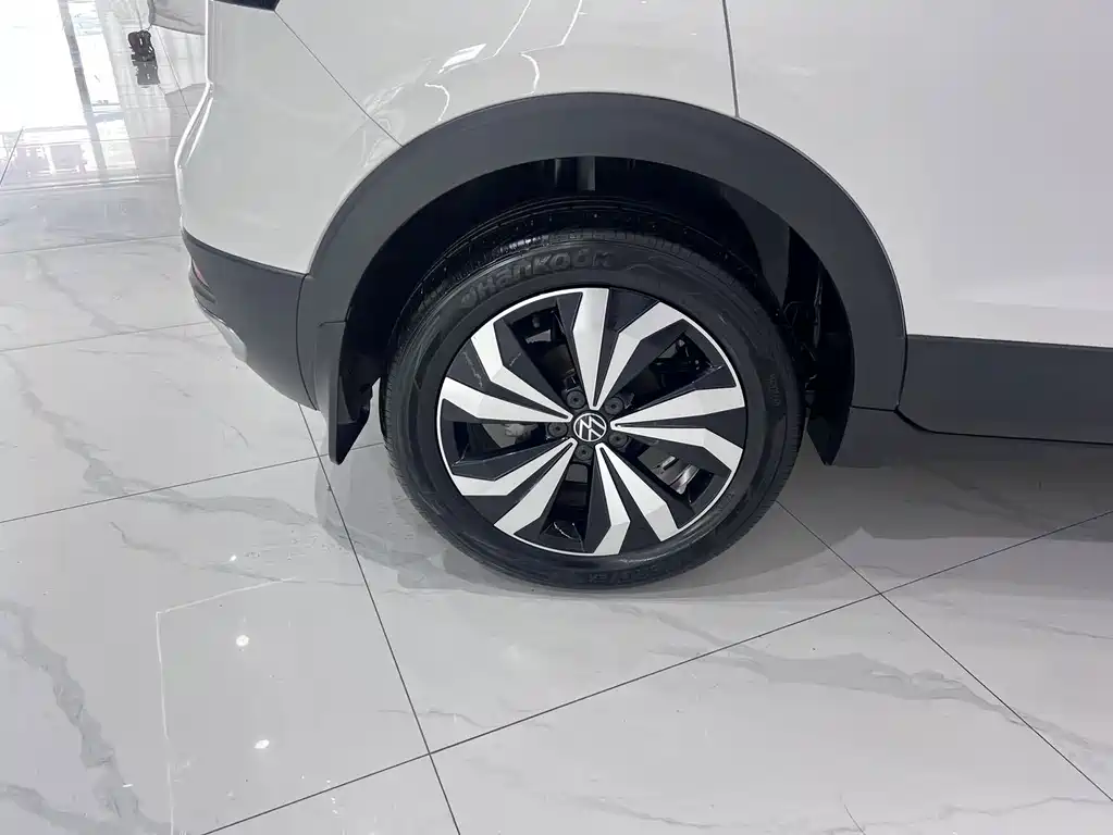 Volkswagen T-Cross — миниатюра 19