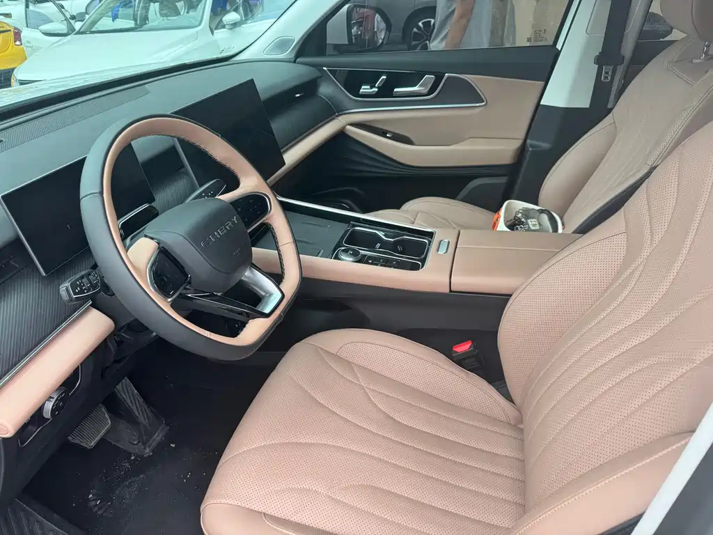Chery Tiggo 8L — миниатюра 8