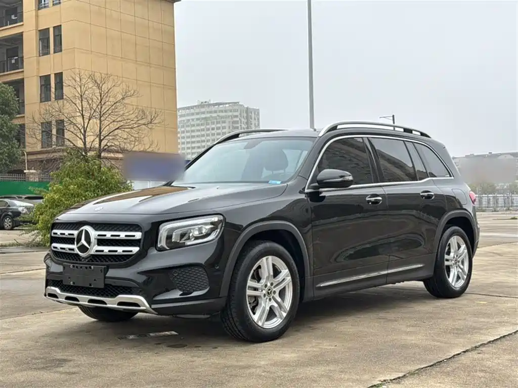 Mercedes-Benz GLB 2021