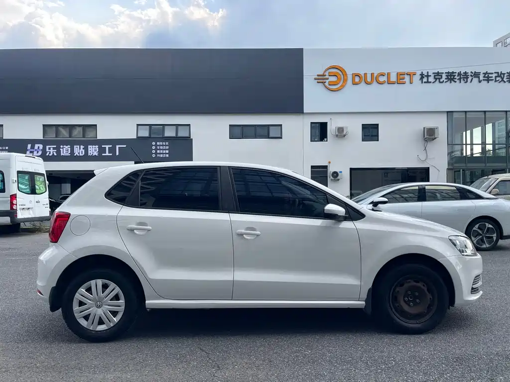 Volkswagen Polo — миниатюра 14