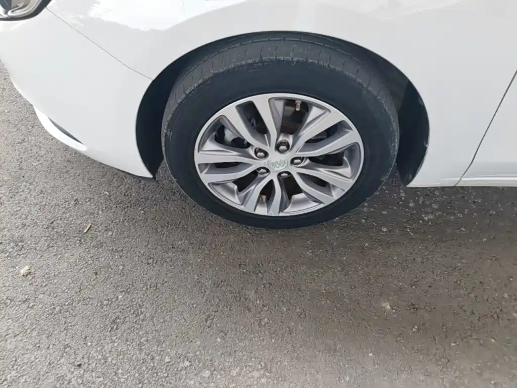 Buick Excelle — миниатюра 22