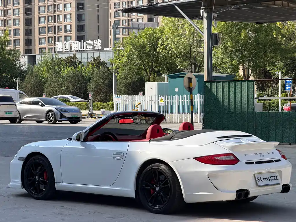 Porsche 911 — миниатюра 7
