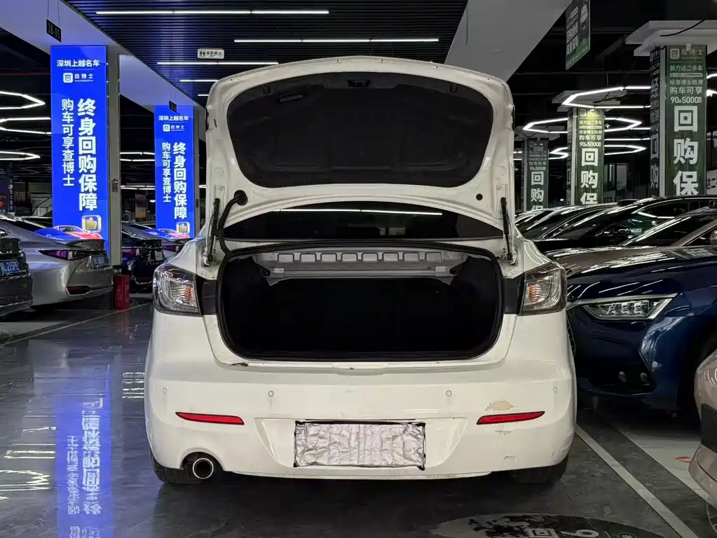 Mazda 3 Xingcheng — миниатюра 14