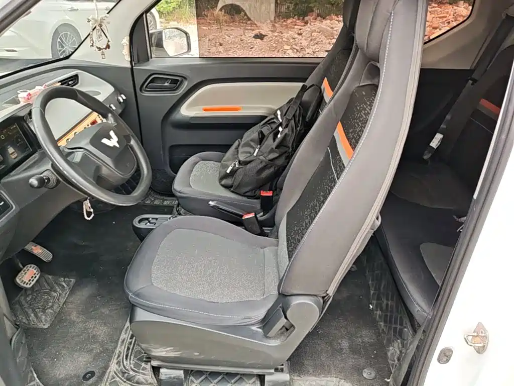 Wuling MINIEV — миниатюра 15