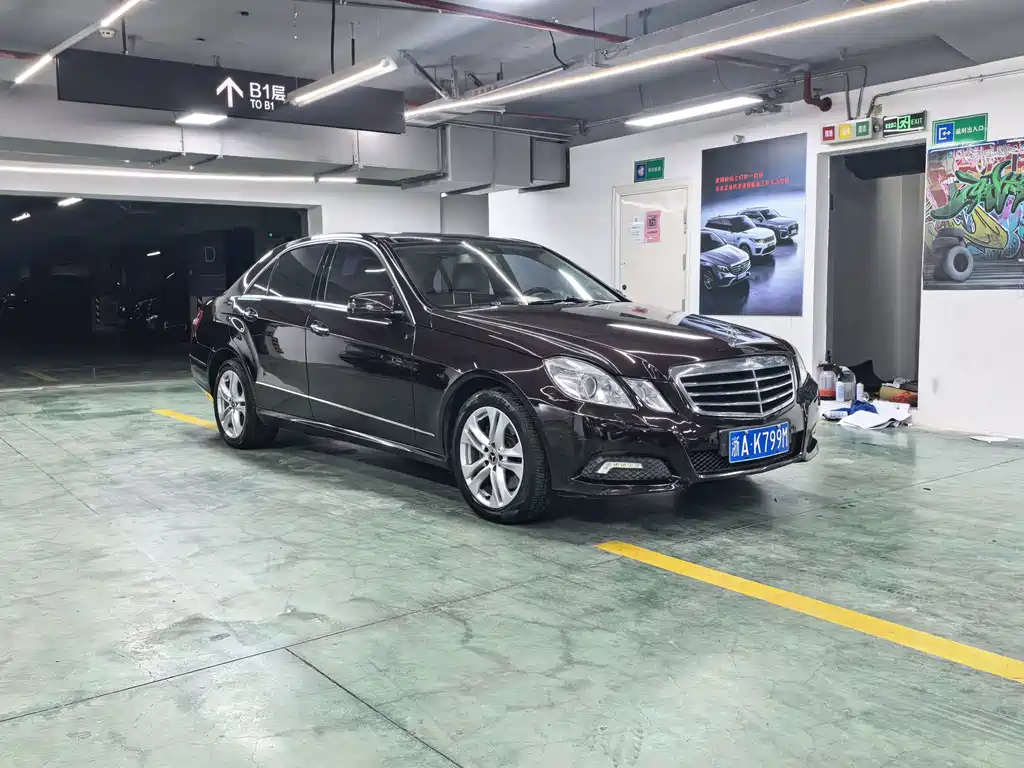 Mercedes-Benz E-Class — миниатюра 3