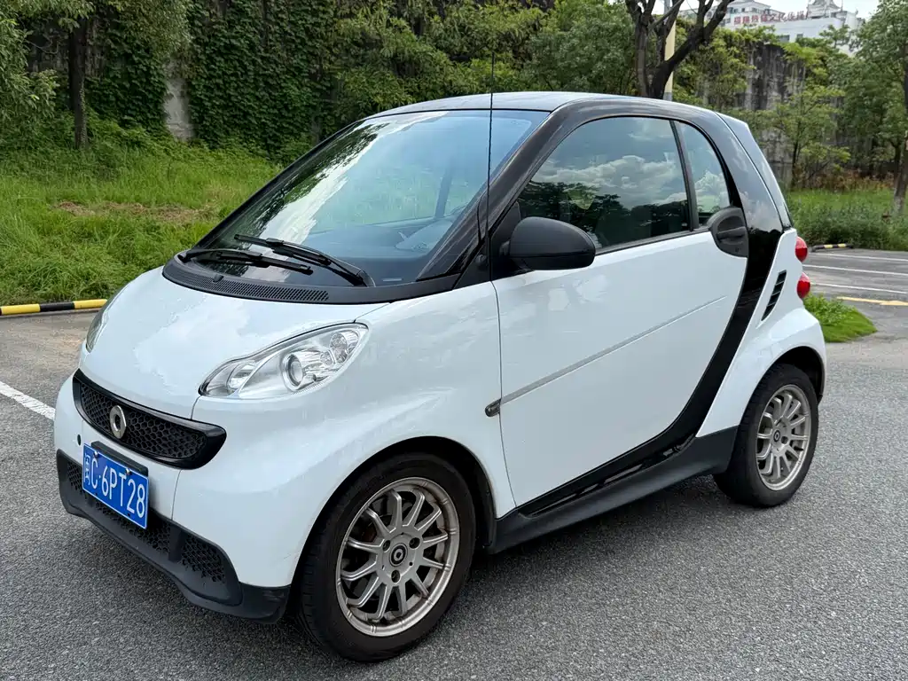 smart Smart Fortwo — миниатюра 2