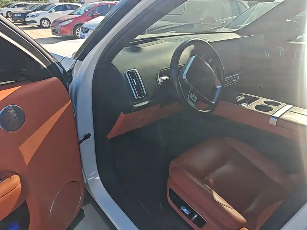 Li Auto Li L7 — миниатюра 16