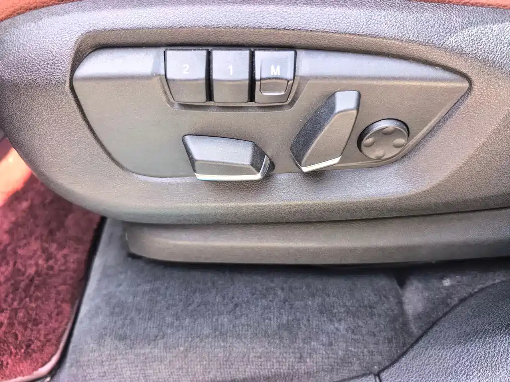 BMW X5 (Import) — миниатюра 19