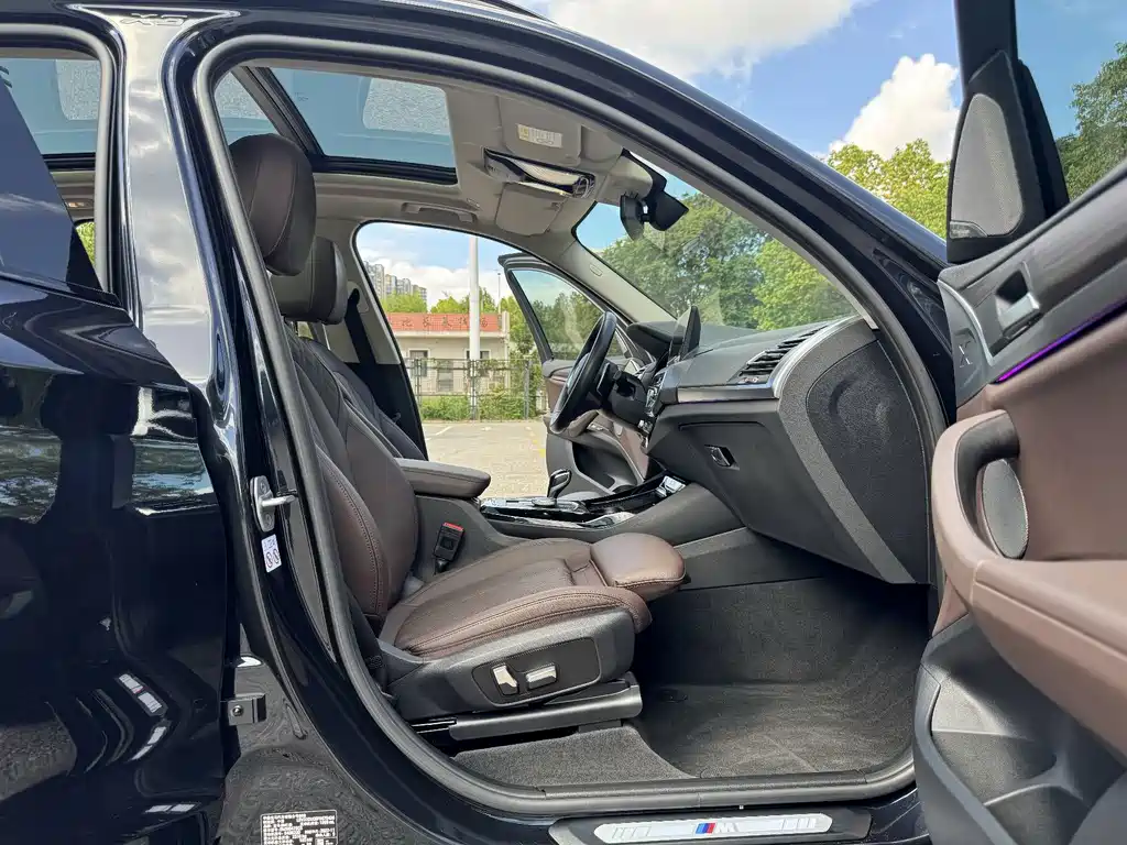BMW X3 — миниатюра 21