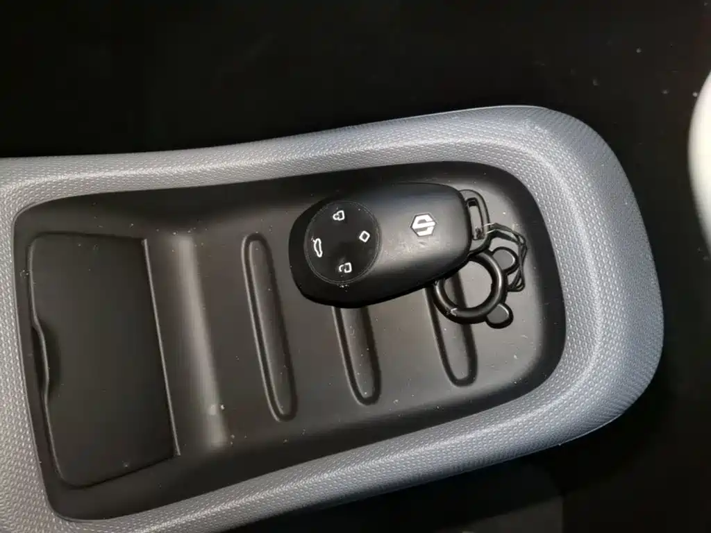 Leapmotor Leapmotor T03 — миниатюра 9