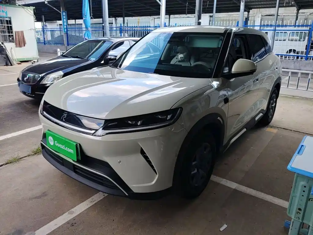 BYD Yuan UP