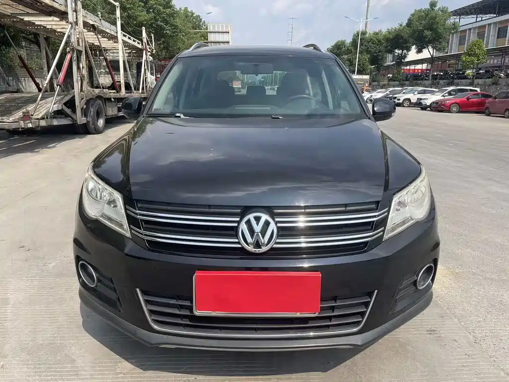 Volkswagen Tiguan — миниатюра 2