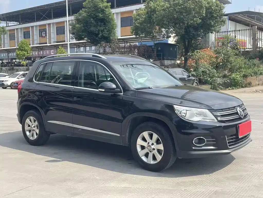 Volkswagen Tiguan — миниатюра 3