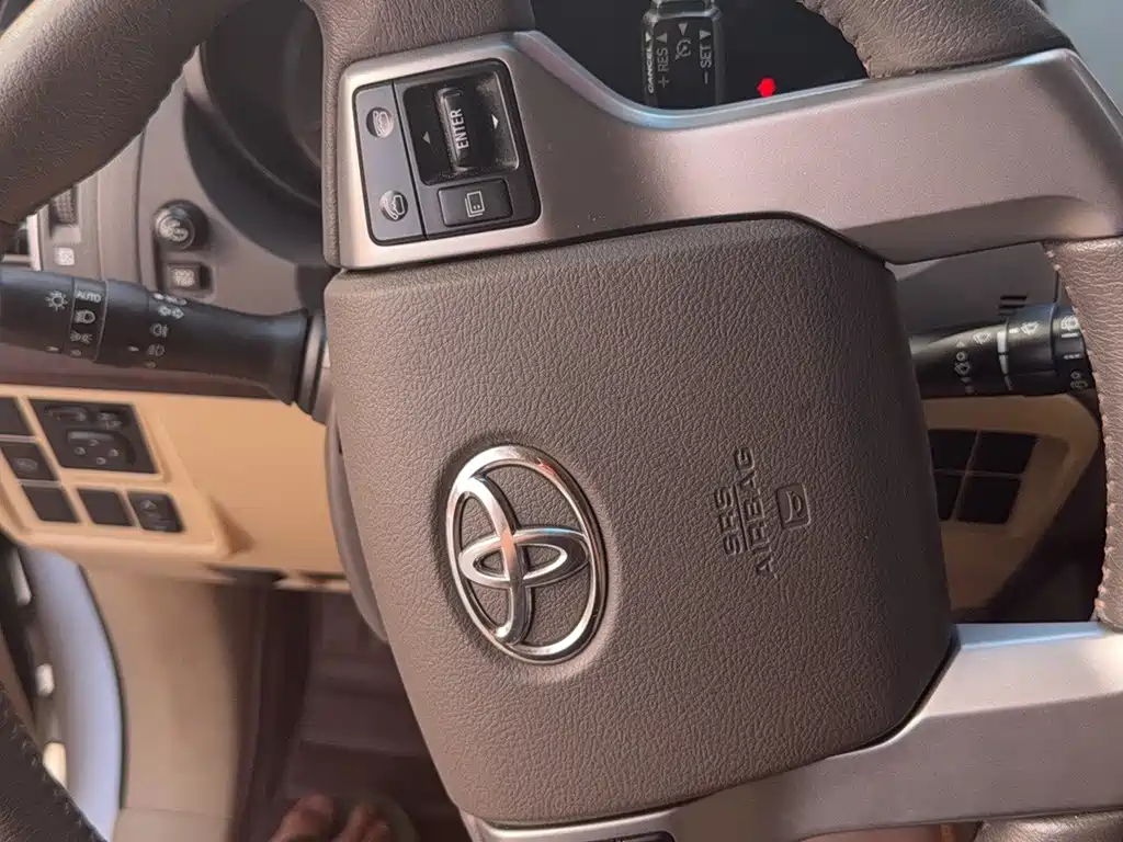 Toyota Prado — миниатюра 16