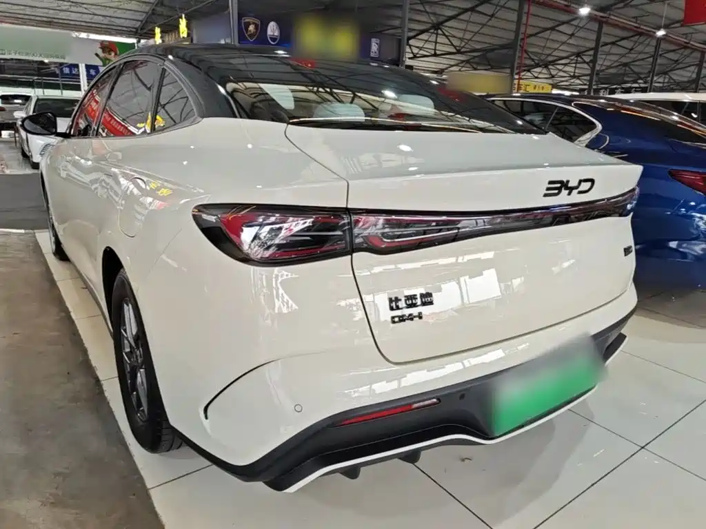BYD Seal 06 — миниатюра 5