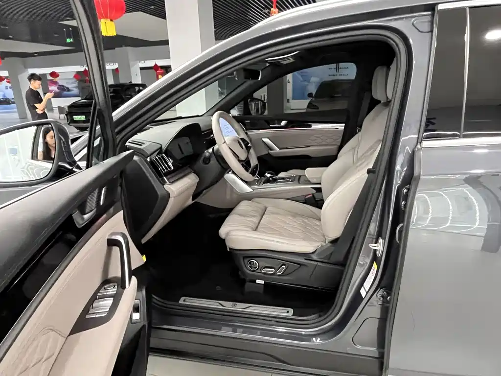 BYD Tang 2024 DM-p Champion 215KM Flagship