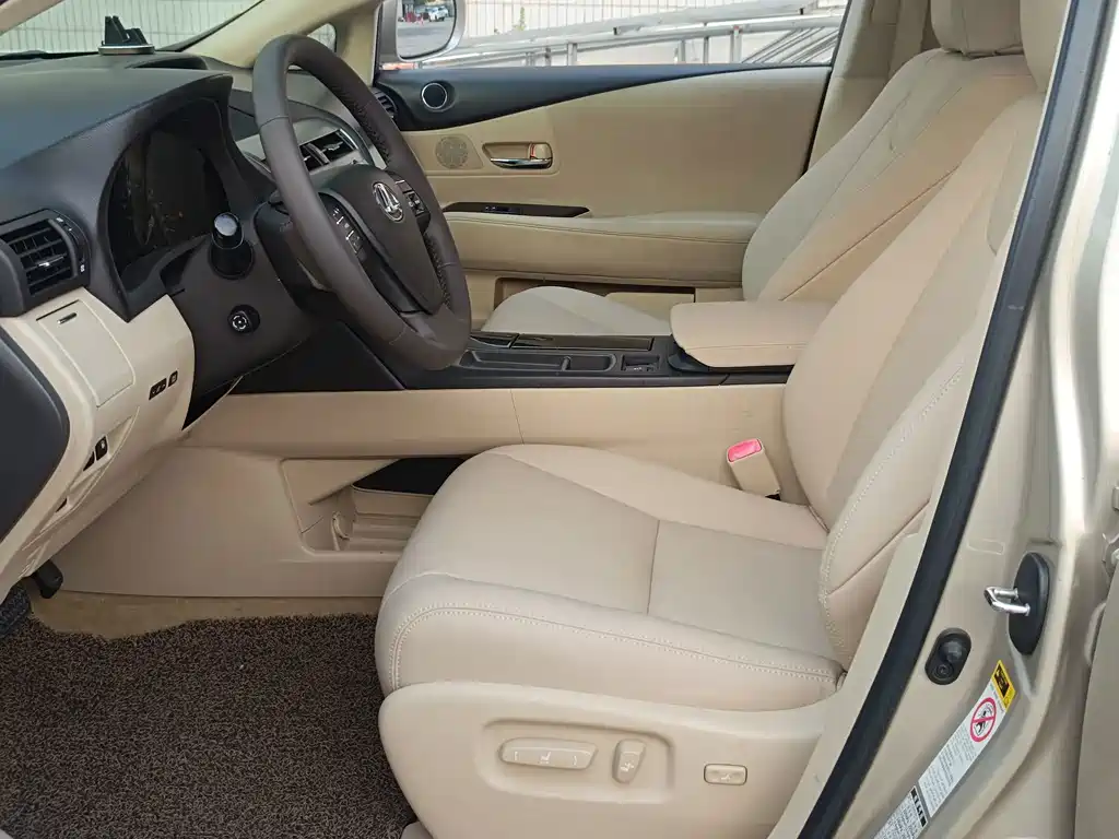 Lexus RX — миниатюра 17