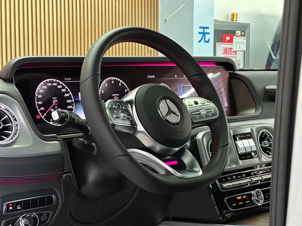 Mercedes-Benz G-Class — миниатюра 9