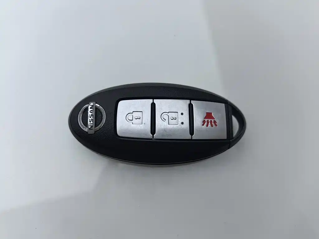 Nissan Tiida — миниатюра 19