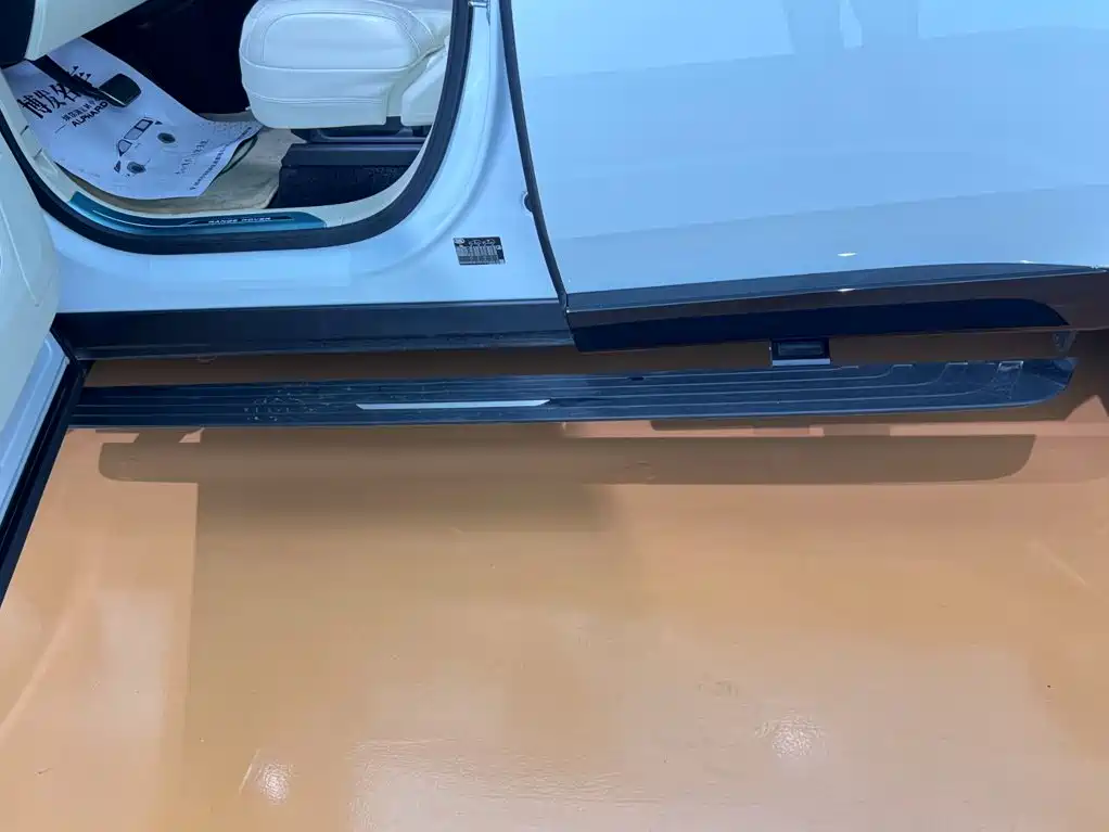 Land Rover Range Rover — миниатюра 28