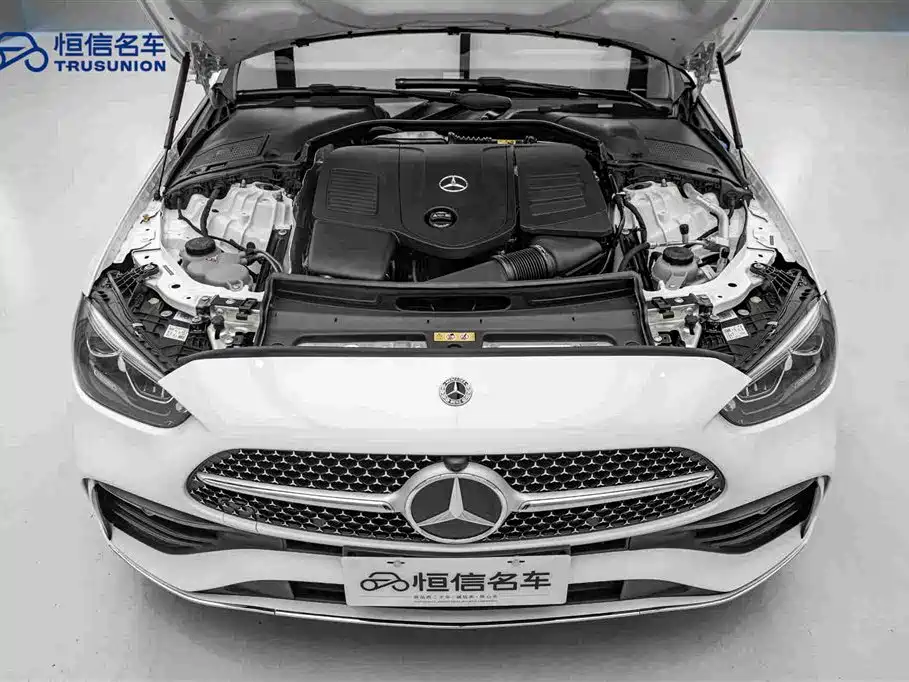 Mercedes-Benz C-Class — миниатюра 21