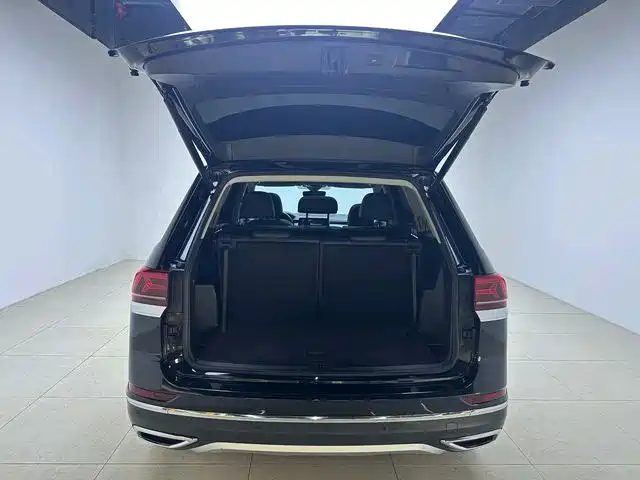 Volkswagen Teramont — миниатюра 5