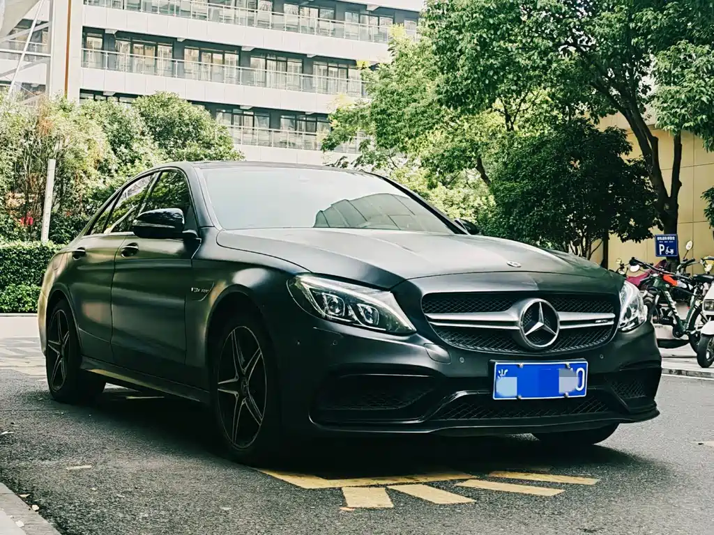 Mercedes-Benz C-Class — миниатюра 3