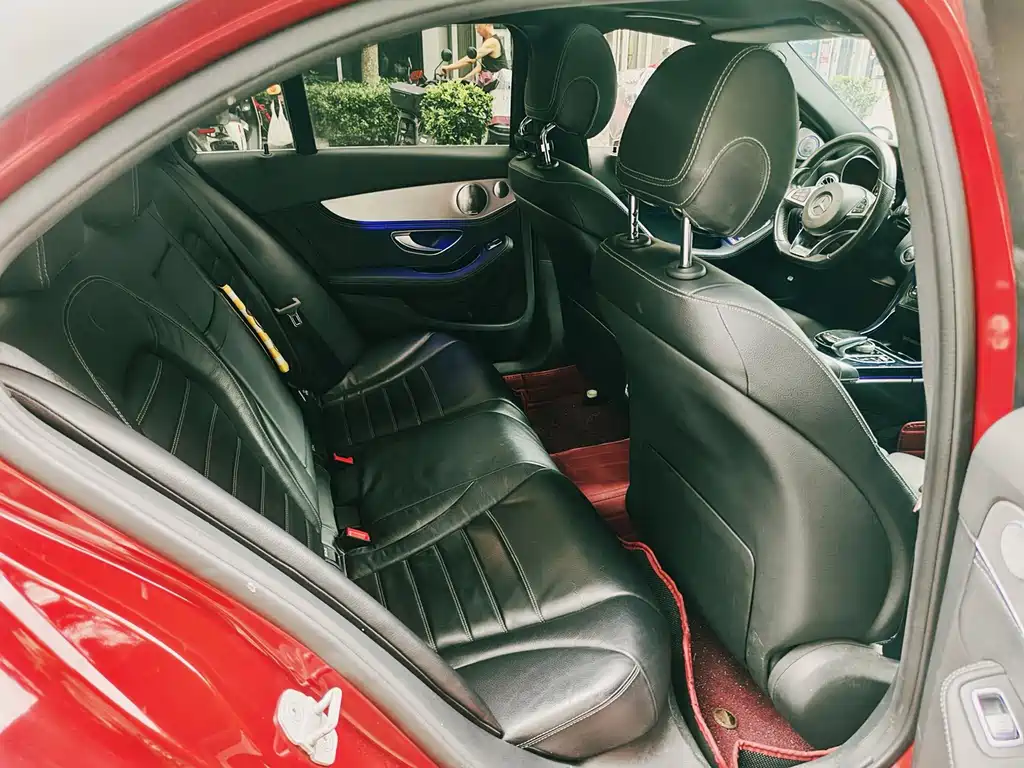 Mercedes-Benz C-Class — миниатюра 16