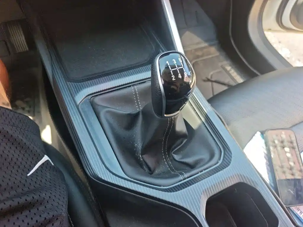 Geely Emgrand — миниатюра 7