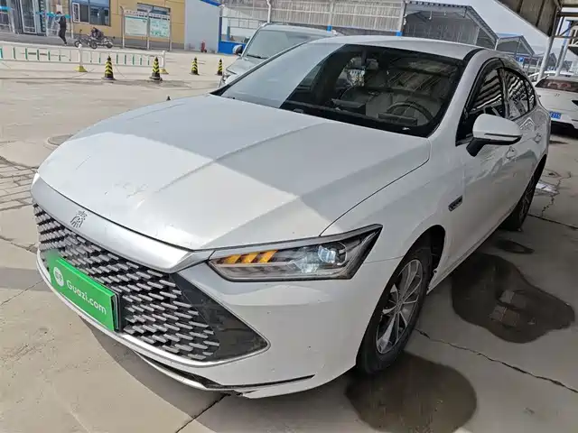 2024 BYD Qin