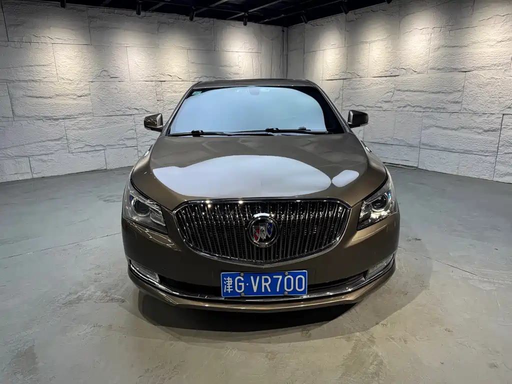 Buick LaCrosse 2.0T SIDI Elite Tech Type, фото 2