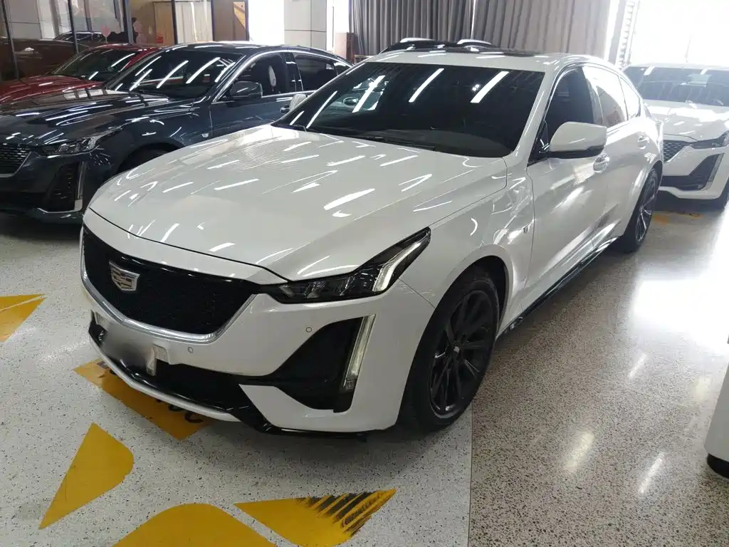 Cadillac CT5 — миниатюра 2