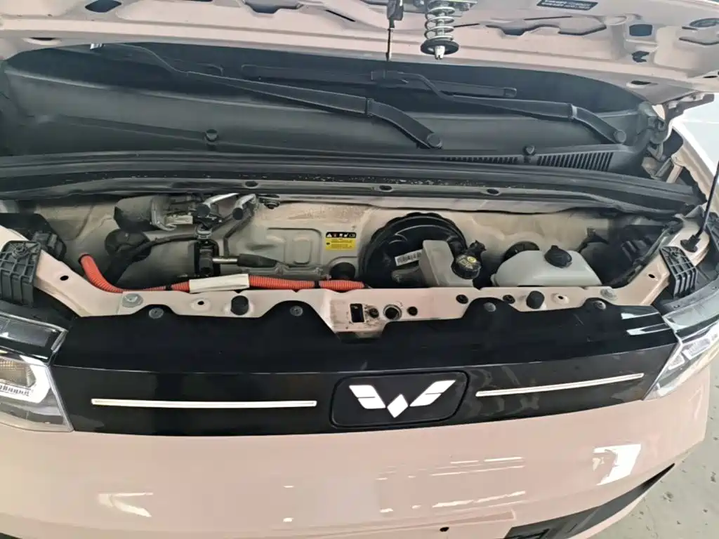 Wuling MINIEV — миниатюра 20