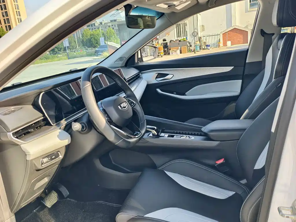 Geely Binrui — миниатюра 15